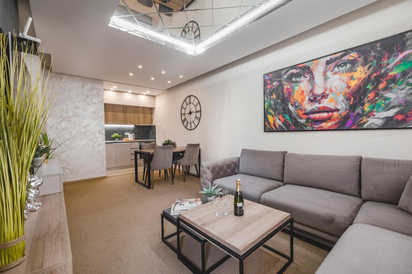 Harmony Apartments Podgorica Buitenkant foto
